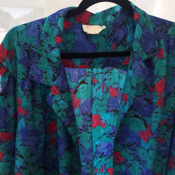 Floral Patterned Button Down - Picture 3 of 7